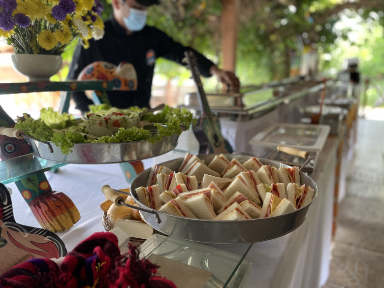Desayuno Buffet días Sábados y Domingos