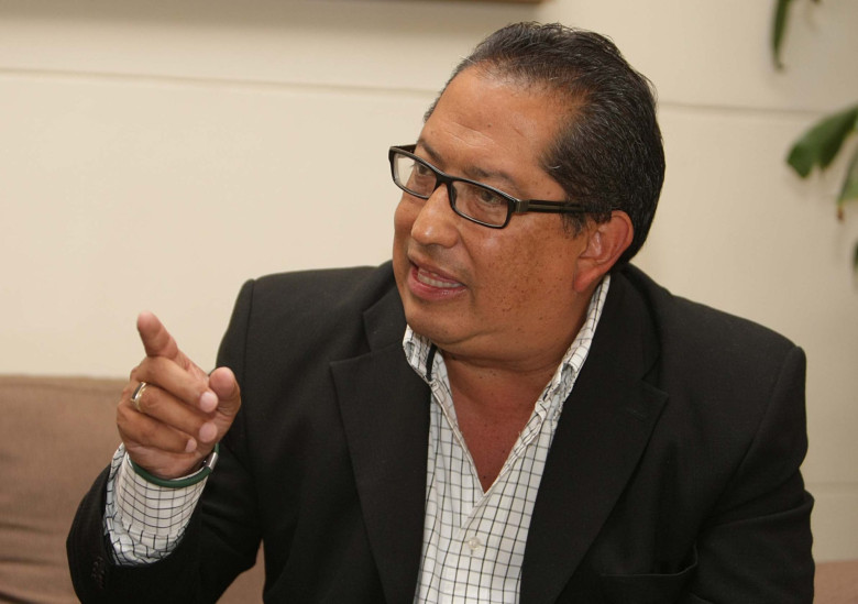 “Se trabaja para solventar el asunto en colonia Santa Ana, zona 5, donde la tubería estaba totalmente tapada y el agua que fluía era casi nada”