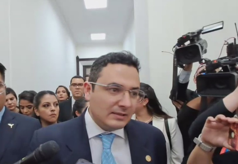 Samuel Pérez rechazó su candidatura...