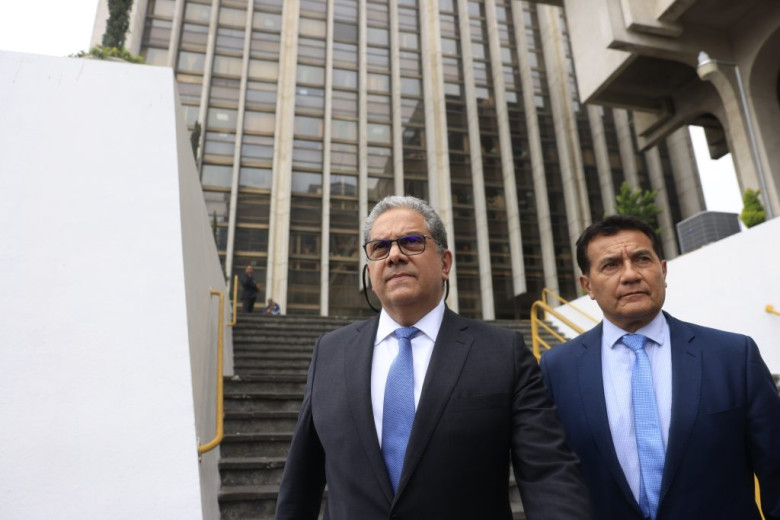 Negocio sin pena alguna...