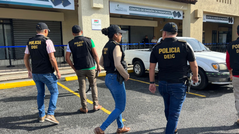 Esta tarea fue realizada por la División Especializada en Investigación Criminal (DEIC), de la Policía Nacional Civil (PNC), y del Ministerio Público (MP).