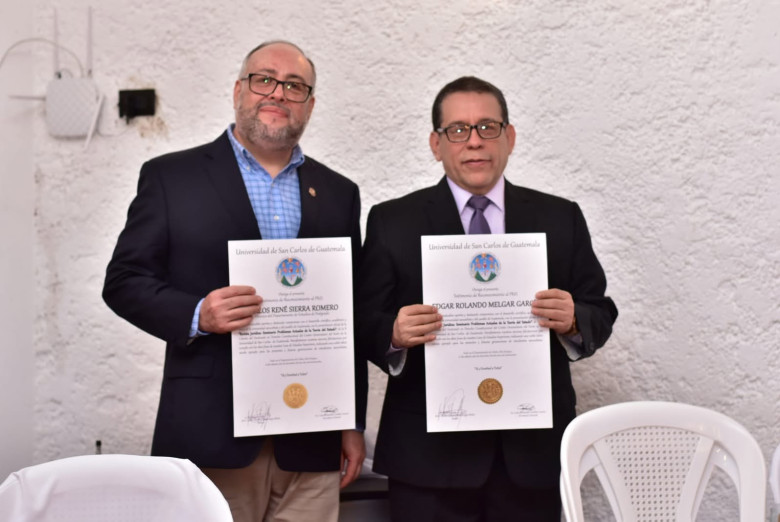 Reconocimientos y liderazgo académico