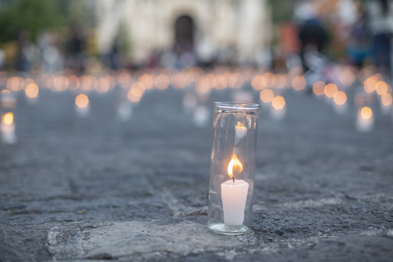 Cómo participar en el encendido de velas