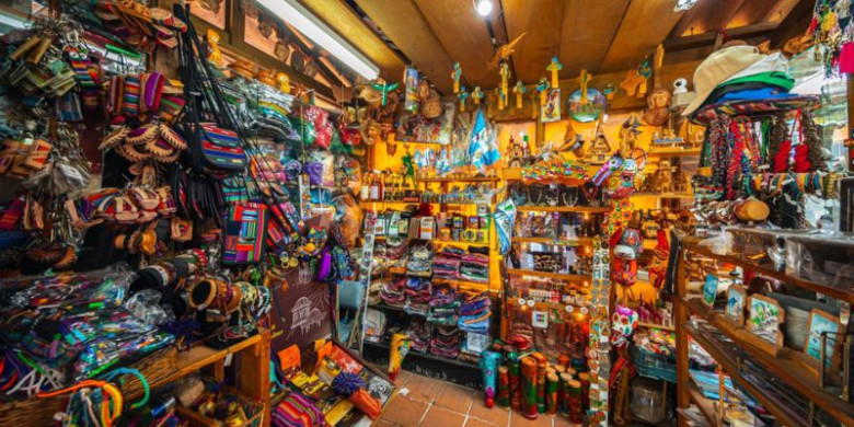 Explora el Mercado de Artesanías en Antigua Guatemala