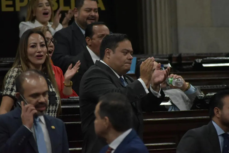 Argumentos divididos