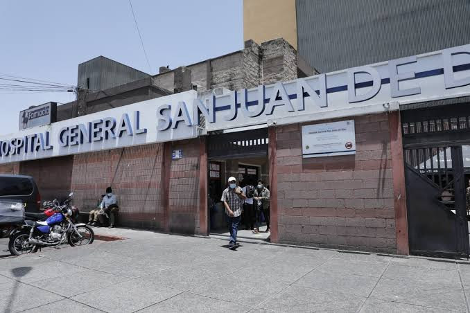 El Ministerio de Salud Pública y Asistencia Social confirmó este lunes 22 de junio que se registran 132 casos de covid-19 en el Hospital General San Juan de Dios, uno de los centros asistenciales más importantes del país.