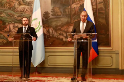 Pedro Brolo aborda el tema de las vacunas Sputnik V; no menciona reunión en Casa Presidencial