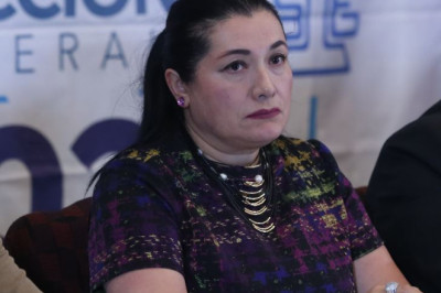 TSE: Blanca Alfaro suspende salarios de magistrados titulares