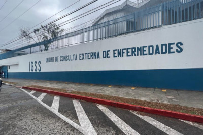 Clínicas de consulta externa del IGSS cerradas por asueto