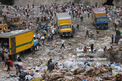Camiones de basura podrían suspender servicio  este jueves