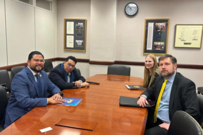 MP no aclara quién financió viaje de funcionarios a evento de Donald Trump