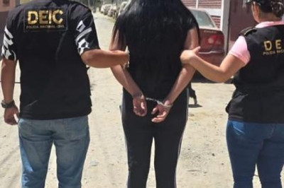 Mujer arrestada por extorsión con falsa acusación de violación