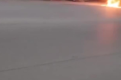 MOTOCICLETA CONSUMIDA POR FUEGO EN PLENA CARRETERA