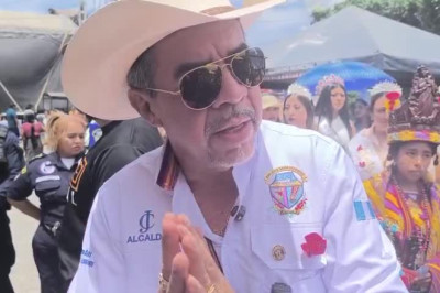 San Juan Sacatepéquez se viste de colores con su Primer Festival de Flores