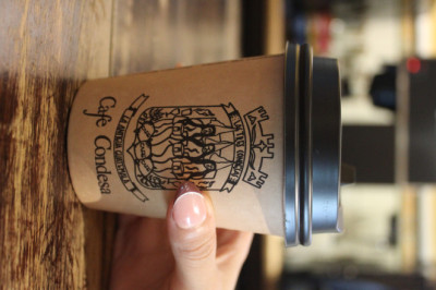 🌸 Café Condesa: un rincón donde la felicidad se sirve en taza