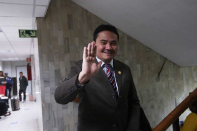 ¡Gobierno prepara acciones contra juez Orellana! Arévalo lo acusa de intento de golpe de Estado