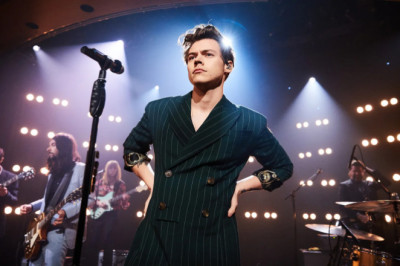 Harry Styles da inicio a la nueva era musical con el sencillo “Aperture”