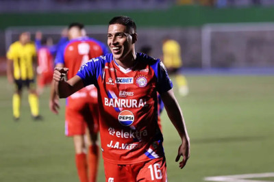 DESAFÍO CRÍTICO PARA EL XELAJÚ MC EN LA CHAMPIONS CUP: BAJAS CLAVE ANTE EL GIGANTE MEXICANO