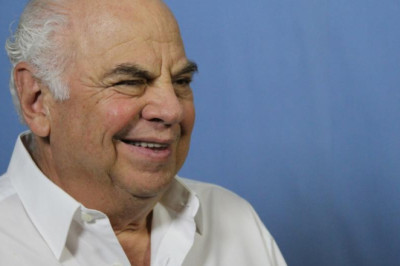 Debate por anulación de órdenes de captura contra Serrano Elías