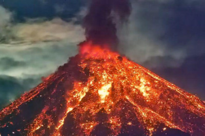 Incrementa actividad del volcán de Fuego y autoridades emiten alerta