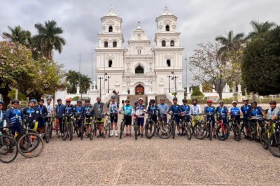 Peregrinación Ciclística a Esquipulas es reconocida como Patrimonio Cultural Intangible de la Nación