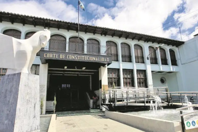 CC blinda sus actas y limita acceso a información interna