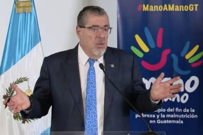 Arévalo afirma que Mazariegos no podrá asumir rectoría de la Usac