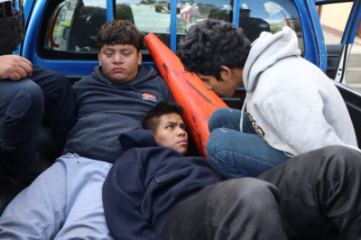 PNC frustra presunto ataque contra transporte extraurbano y captura a tres personas en Quetzaltenango