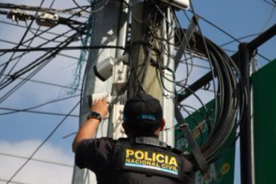 PNC retira 28 cámaras presuntamente utilizadas por estructuras criminales en Boca del Monte