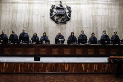 CSJ ignora denuncia de acoso sexual contra juez Sandoval
