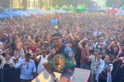 Léster Martínez recibe homenaje en el Festival Chapín de Los Ángeles, un día después de ganar por nocaut