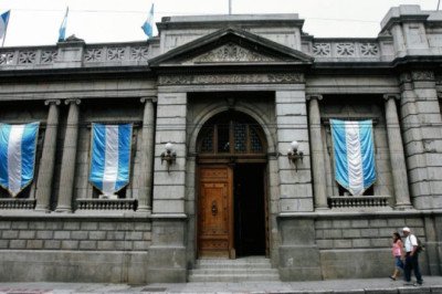 Congreso termina plenaria sin acuerdo para aliviar el precio del diésel