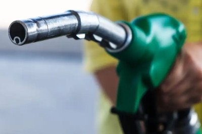 Energía y Minas descarta desabastecimiento pese al alza en los precios de los combustibles