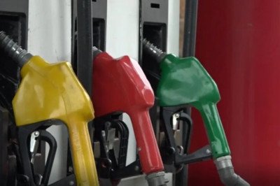 ¿Cuánto bajarían realmente la gasolina y el diésel si se eliminan los impuestos?