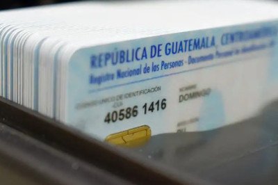 Minex y RenAP acuerdan imprimir el DPI en consulados de Guatemala en Estados Unidos