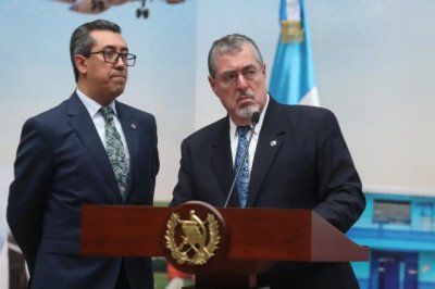 Arévalo evita pronunciarse sobre el revés de la CC por la designación de Menkos